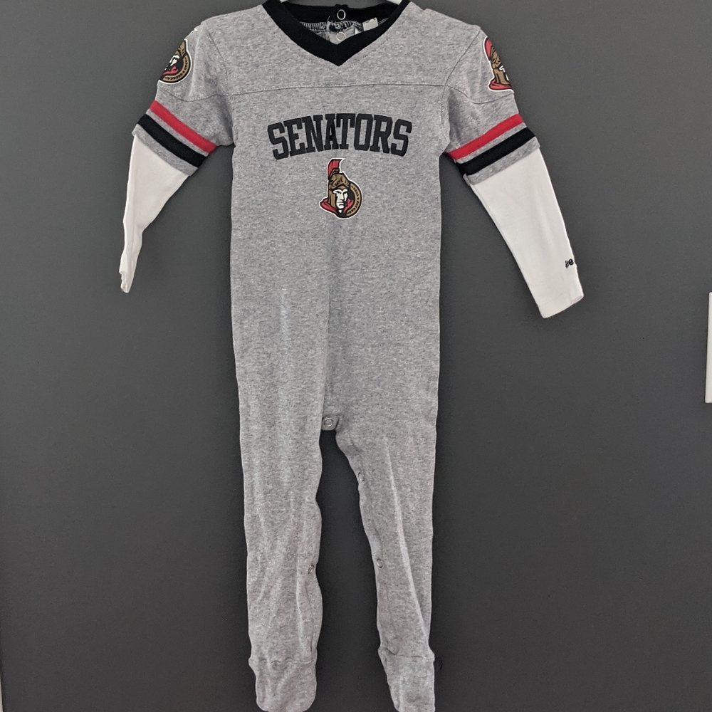 Ottawa Senators Reebok grey long sleeved footie